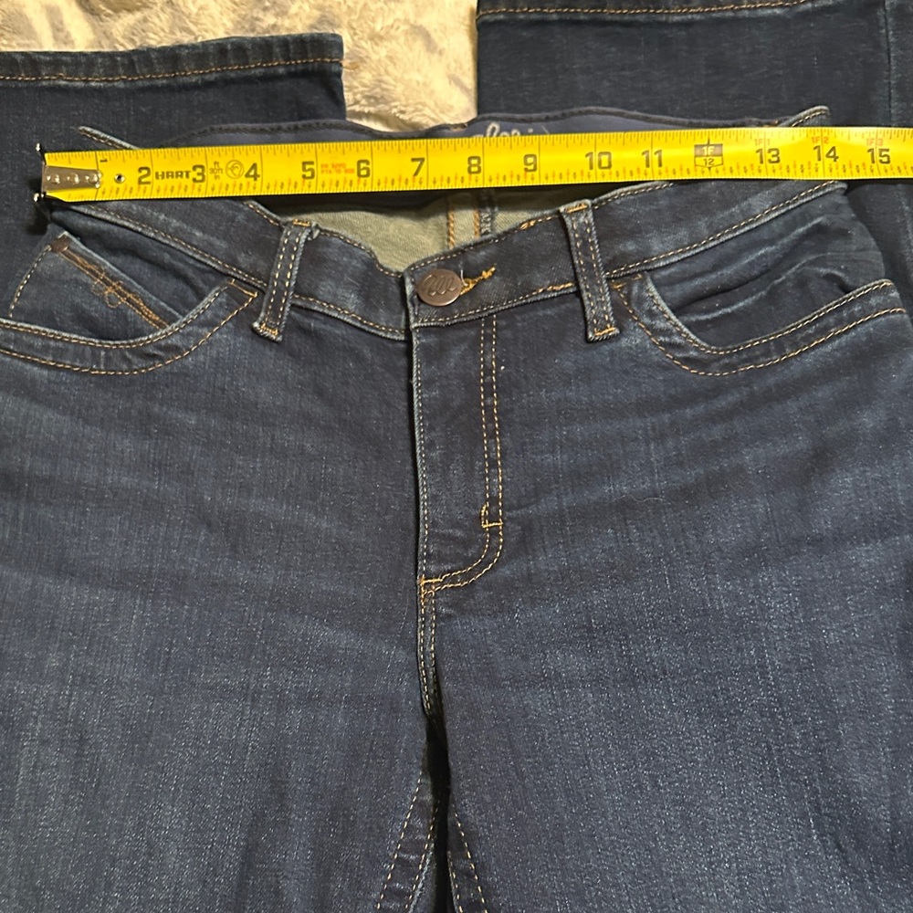 693. Wrangler Women's Boot Cut Jeans - Indigo 7x 32 - Picture 6 of 9